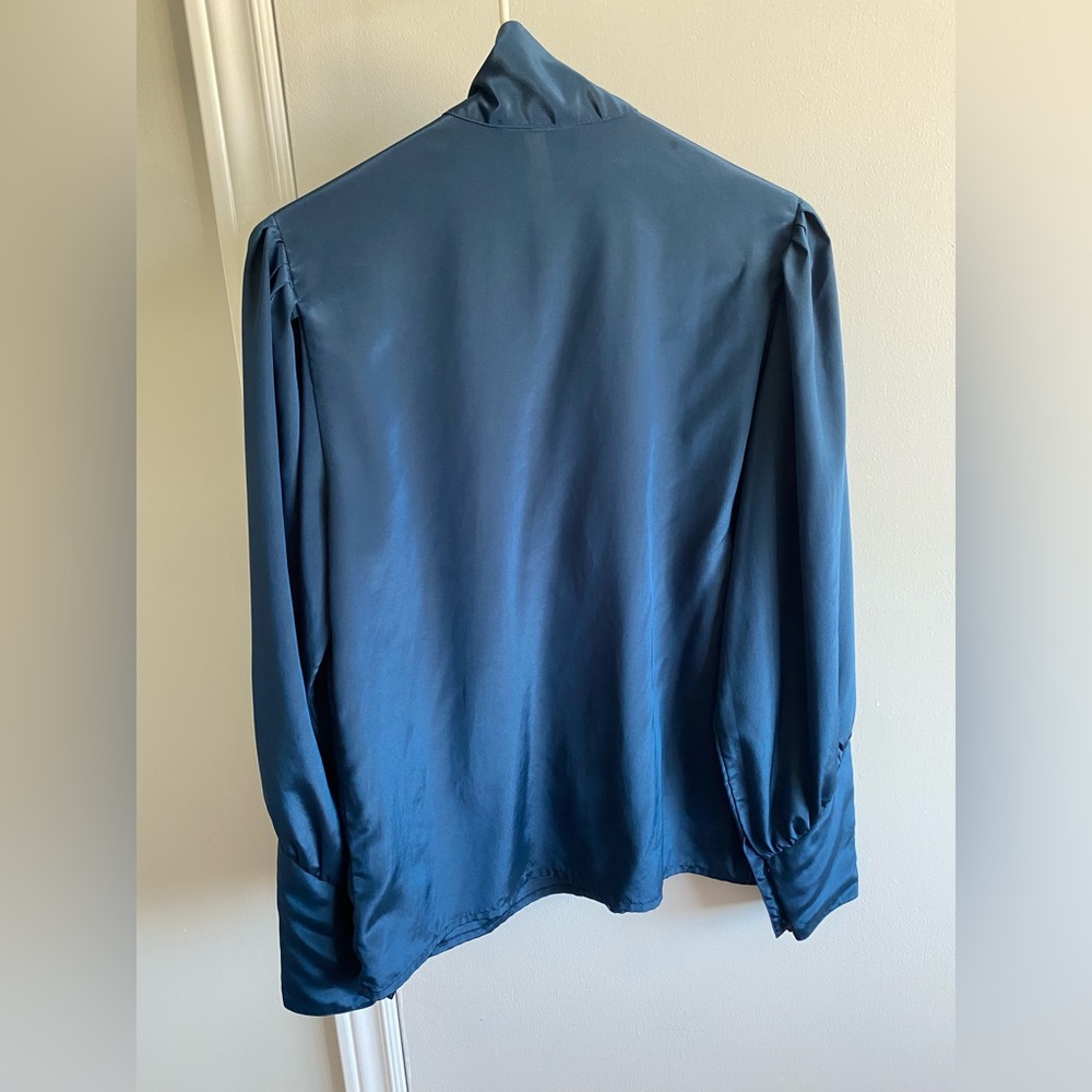 Kara vintage Blouse - Picture 10 of 16